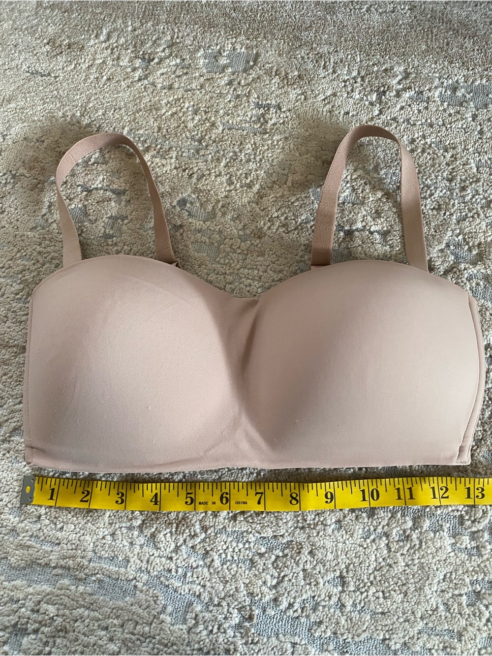 Warner’s Smoothing Nude Wireless Convertible Bra: Large - Picture 3 of 7